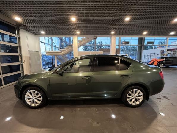 Skoda Octavia III (A7) Рестайлинг с пробегом 2019 года, цена 1 671 000 рублей, 142935 км, лифтбек, Автокод Объявления