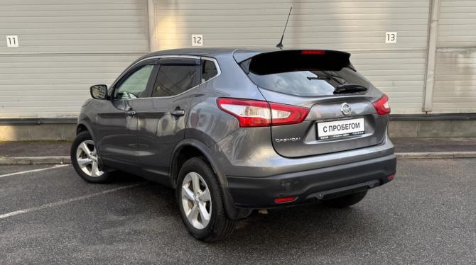 Nissan Qashqai II с пробегом 2016 года, цена 1 369 000 рублей, 122406 км, внедорожник, Автокод Объявления