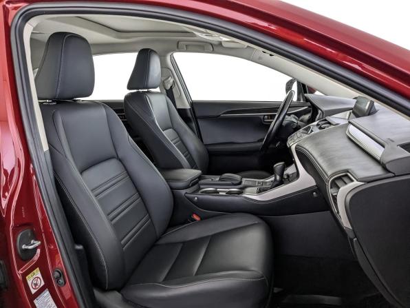 Lexus NX I с пробегом 2016 года, цена 2 890 000 рублей, 68441 км, внедорожник, Автокод Объявления
