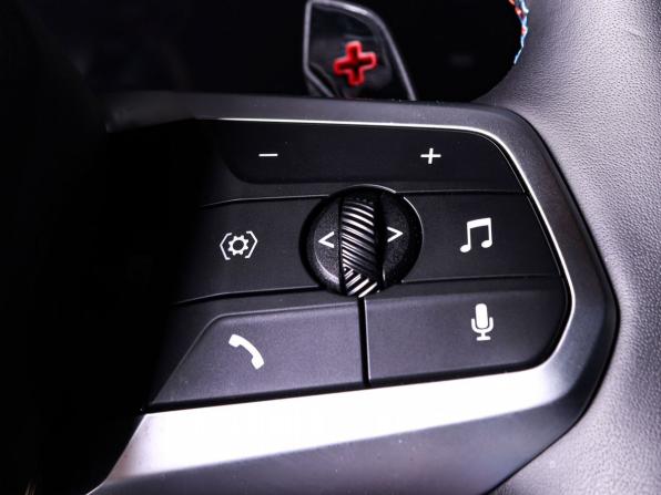BMW X2 II (U10) с пробегом 2025 года, цена 6 750 000 рублей, 3700 км, внедорожник, Автокод Объявления