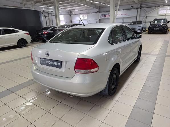Volkswagen Polo V с пробегом 2013 года, цена 500 000 рублей, 290916 км, седан, Автокод Объявления