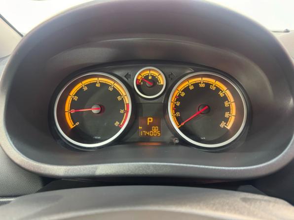 Opel Corsa D Рестайлинг II с пробегом 2011 года, цена 729 000 рублей, 174346 км, хэтчбек, Автокод Объявления