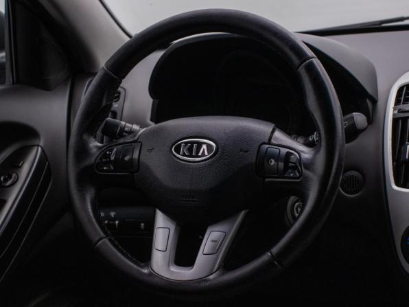Kia Ceed I Рестайлинг с пробегом 2011 года, цена 695 000 рублей, 255927 км, хэтчбек, Автокод Объявления