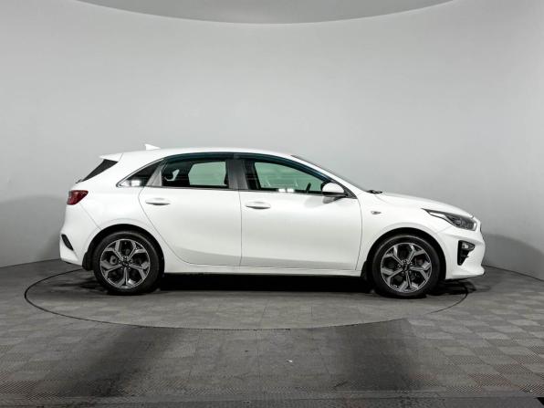 Kia Ceed III с пробегом 2019 года, цена 1 747 900 рублей, 50987 км, хэтчбек, Автокод Объявления