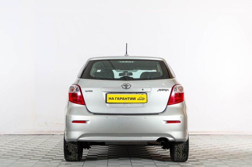 Toyota Matrix II (E140) Тюмень  - изображение 6