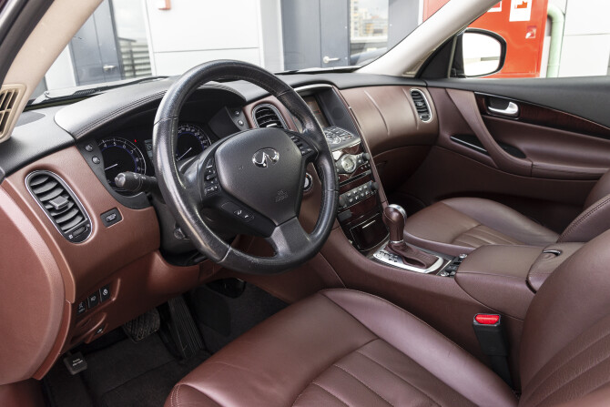 Infiniti QX50 I с пробегом 2013 года, цена 1 740 000 рублей, 169609 км, внедорожник, Автокод Объявления