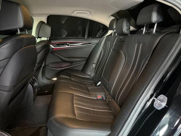 BMW 5 серии VII (G30/G31/G38) с пробегом 2019 года, цена 3 300 000 рублей, 136969 км, седан, Автокод Объявления