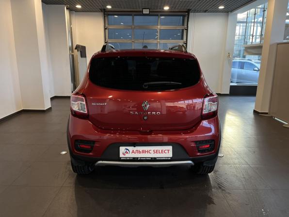 Renault Sandero II с пробегом 2017 года, цена 1 300 000 рублей, 58055 км, хэтчбек, Автокод Объявления