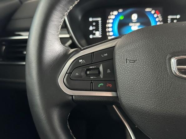 Geely Atlas Pro с пробегом 2024 года, цена 2 135 000 рублей, 40024 км, внедорожник, Автокод Объявления