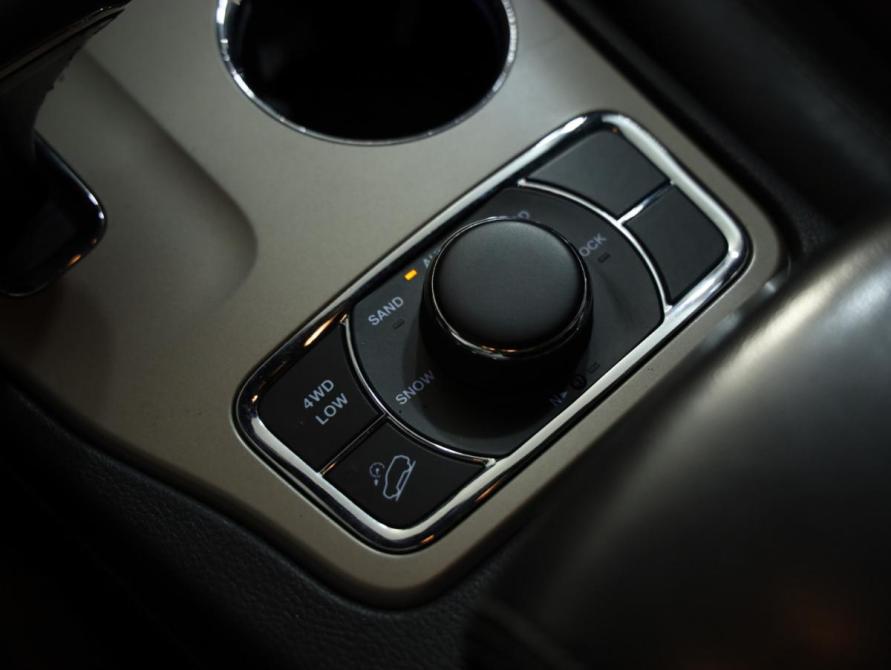 Jeep Grand Cherokee IV (WK2) Рестайлинг Санкт-Петербург  - изображение 21