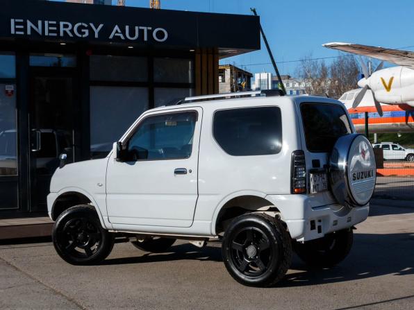 Suzuki Jimny III Рестайлинг 2 с пробегом 2013 года, цена 1 100 000 рублей, 90154 км, внедорожник, Автокод Объявления