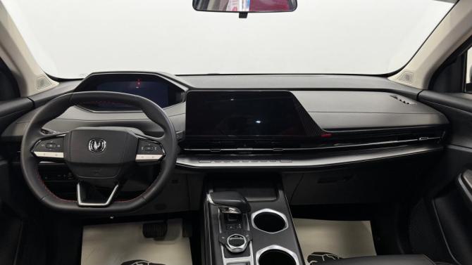 Changan UNI-S (CS55 Plus) с пробегом 2024 года, цена 2 260 000 рублей, 35588 км, внедорожник, Автокод Объявления