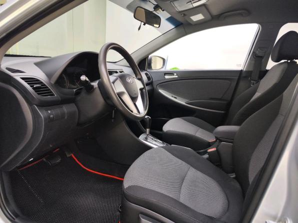 Hyundai Solaris I с пробегом 2011 года, цена 755 000 рублей, 168900 км, седан, Автокод Объявления