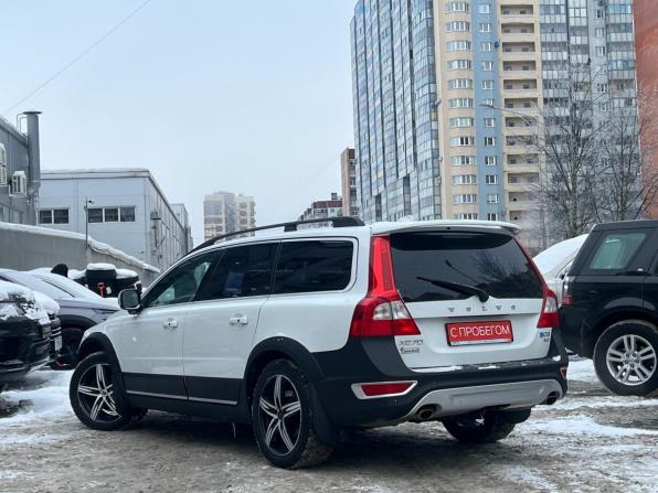 Volvo XC70 II Рестайлинг с пробегом 2013 года, цена 1 599 000 рублей, 169579 км, универсал, Автокод Объявления