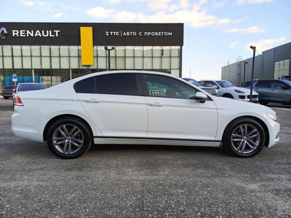 Volkswagen Passat B8 с пробегом 2016 года, цена 1 365 000 рублей, 199632 км, седан, Автокод Объявления