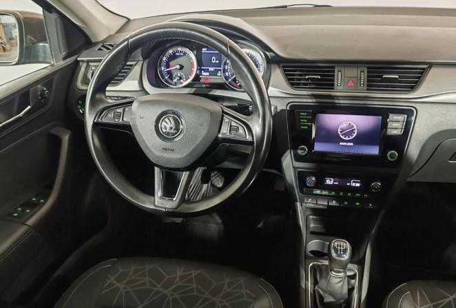 Skoda Rapid I Рестайлинг с пробегом 2019 года, цена 1 250 000 рублей, 180219 км, лифтбек, Автокод Объявления