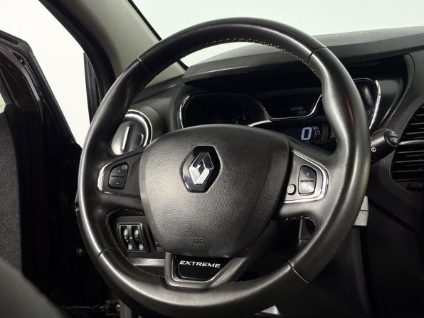 Renault Kaptur I с пробегом 2017 года, цена 1 285 000 рублей, 122082 км, внедорожник, Автокод Объявления