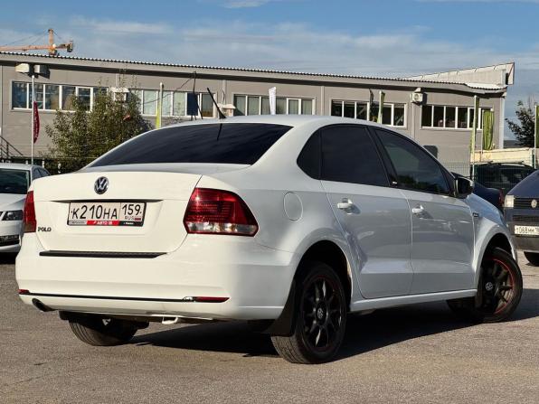 Volkswagen Polo V Рестайлинг с пробегом 2016 года, цена 969 000 рублей, 154600 км, седан, Автокод Объявления