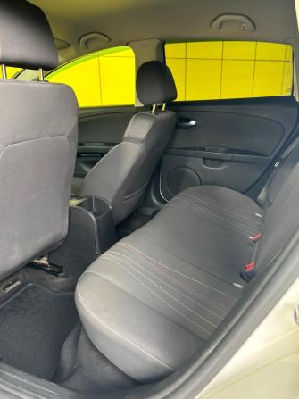 SEAT Leon II Рестайлинг с пробегом 2012 года, цена 450 000 рублей, 230000 км, хэтчбек, Автокод Объявления