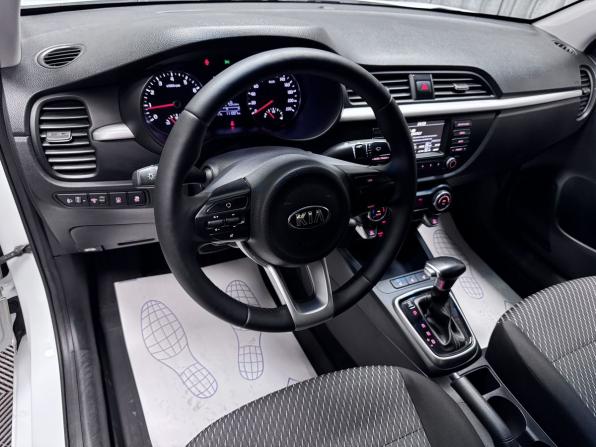Kia Rio IV с пробегом 2019 года, цена 1 385 000 рублей, 111397 км, седан, Автокод Объявления
