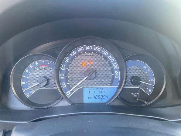 Toyota Corolla XI (E160 E170 E180) с пробегом 2013 года, цена 1 250 000 рублей, 107000 км, седан, Автокод Объявления
