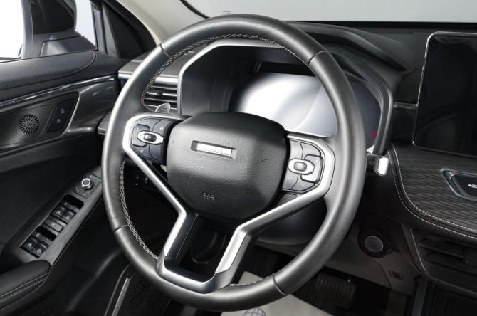 Haval Jolion I Рестайлинг с пробегом 2025 года, цена 2 349 000 рублей, 16441 км, внедорожник, Автокод Объявления