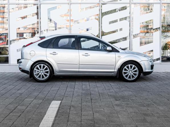 Ford Focus II с пробегом 2005 года, цена 580 000 рублей, 284028 км, хэтчбек, Автокод Объявления