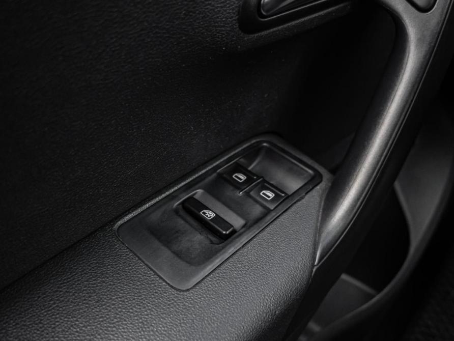 Volkswagen Polo V Рестайлинг Краснодар  - изображение 15