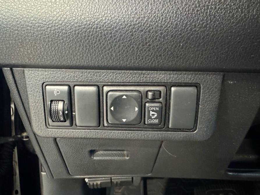 Nissan Tiida I Рестайлинг Москва  - изображение 16
