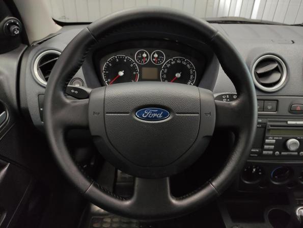 Ford Fusion I Рестайлинг с пробегом 2007 года, цена 499 000 рублей, 194767 км, хэтчбек, Автокод Объявления
