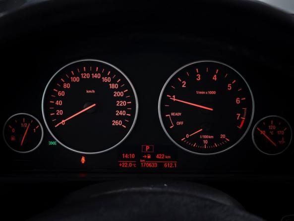 BMW 3 серии VI (F3x) Рестайлинг с пробегом 2018 года, цена 1 790 000 рублей, 170633 км, седан, Автокод Объявления