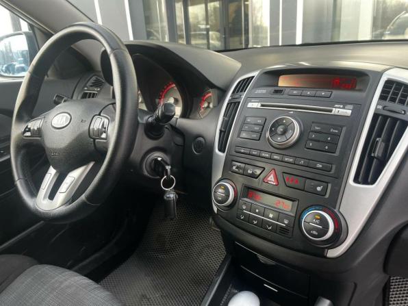 Kia Ceed I Рестайлинг с пробегом 2011 года, цена 650 000 рублей, 319209 км, универсал, Автокод Объявления