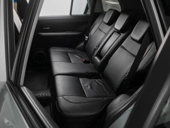 Suzuki Grand Vitara II Рестайлинг с пробегом 2010 года, цена 999 000 рублей, 333699 км, внедорожник, Автокод Объявления