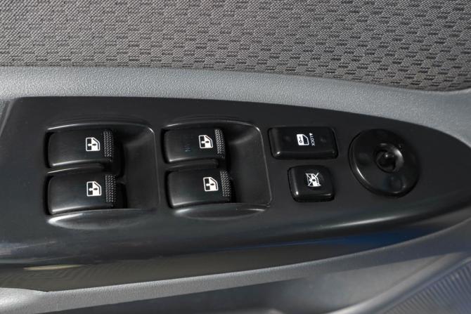 Kia Rio II Рестайлинг с пробегом 2010 года, цена 649 000 рублей, 180000 км, седан, Автокод Объявления