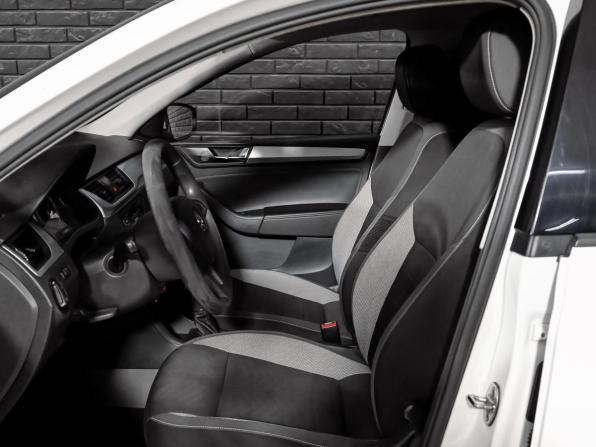 Skoda Rapid I Рестайлинг с пробегом 2018 года, цена 1 300 000 рублей, 140380 км, лифтбек, Автокод Объявления