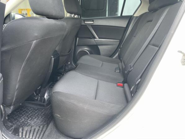 Mazda 3 II (BL) Рестайлинг с пробегом 2012 года, цена 1 050 000 рублей, 162715 км, седан, Автокод Объявления