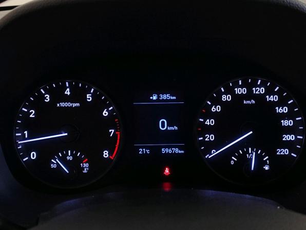 Hyundai Solaris II с пробегом 2017 года, цена 1 189 000 рублей, 59677 км, седан, Автокод Объявления