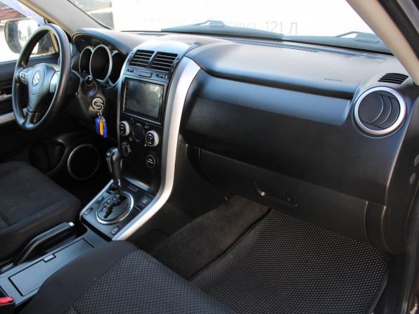 Suzuki Grand Vitara II с пробегом 2008 года, цена 910 000 рублей, 198833 км, внедорожник, Автокод Объявления