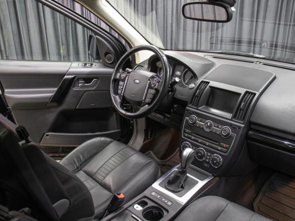 Land Rover Freelander II Рестайлинг 2 с пробегом 2013 года, цена 1 749 000 рублей, 178631 км, внедорожник, Автокод Объявления