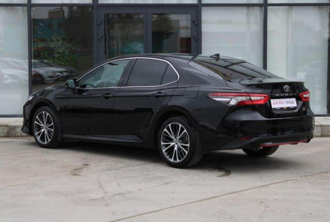 Toyota Camry VIII (XV70) Рестайлинг с пробегом 2021 года, цена 4 095 000 рублей, 35198 км, седан, Автокод Объявления