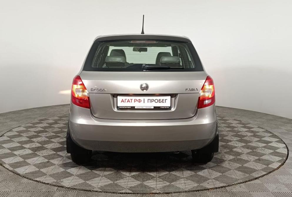 Skoda Fabia II Рестайлинг Волгоград  - изображение 6