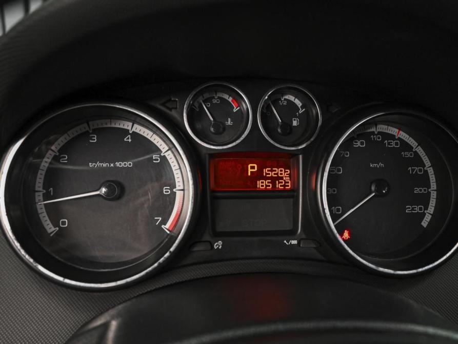 Peugeot 408 I Ставрополь  - изображение 21