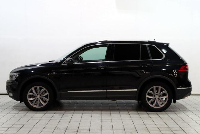 Volkswagen Tiguan II с пробегом 2018 года, цена 2 999 000 рублей, 126882 км, внедорожник, Автокод Объявления