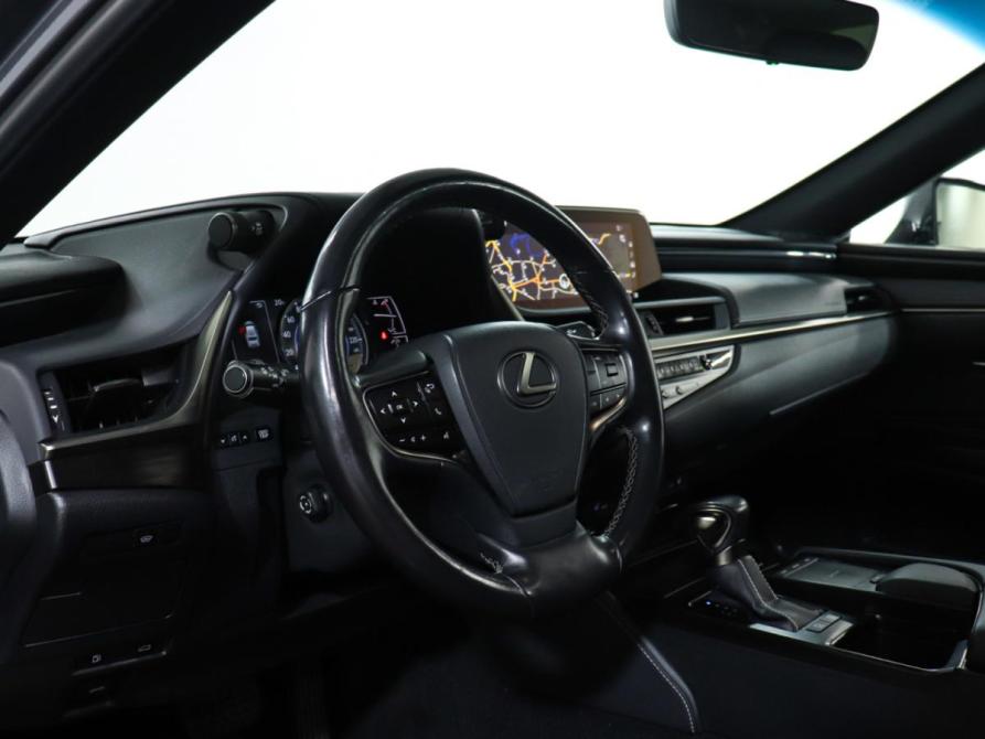 Lexus ES VII Москва  - изображение 13
