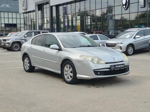 Renault Laguna III с пробегом 2008 года, цена 380 000 рублей, 215655 км, лифтбек, Автокод Объявления