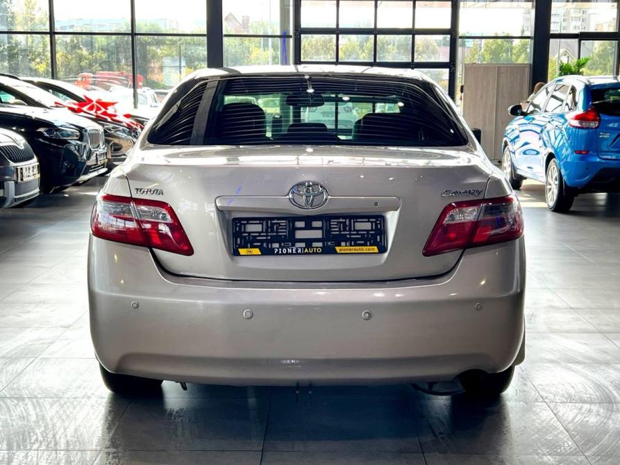Toyota Camry VI (XV40) Оренбург  - изображение 6
