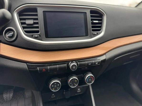 Lada (ВАЗ) Vesta I Рестайлинг (NG) с пробегом 2024 года, цена 1 370 000 рублей, 88055 км, универсал, Автокод Объявления