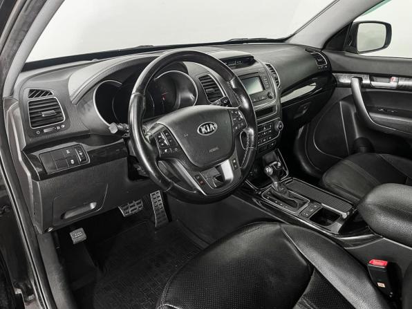 Kia Sorento II Рестайлинг с пробегом 2017 года, цена 1 773 600 рублей, 164079 км, внедорожник, Автокод Объявления