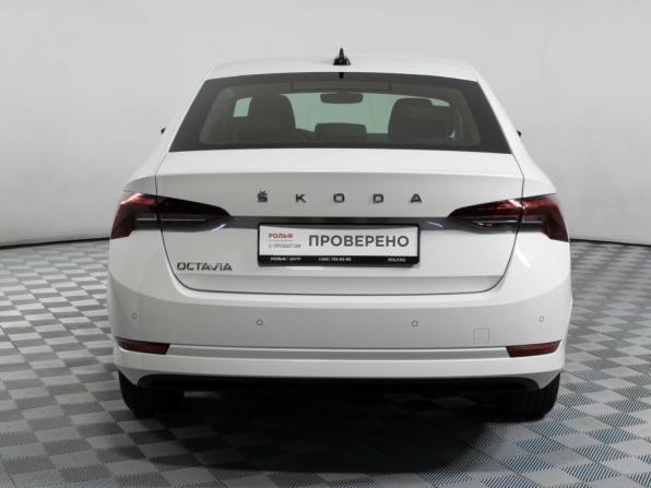 Skoda Octavia IV (A8) с пробегом 2020 года, цена 2 630 000 рублей, 60500 км, лифтбек, Автокод Объявления
