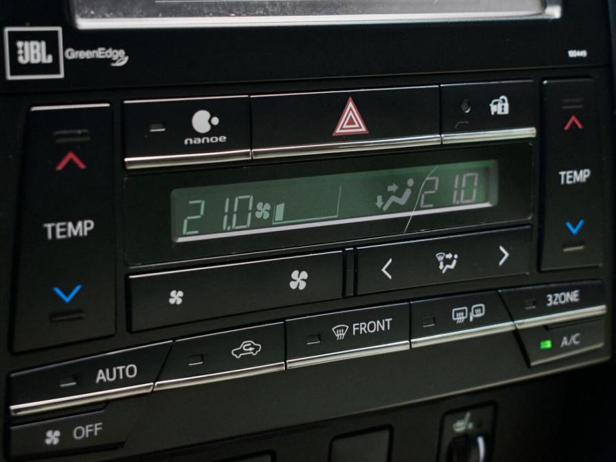 Toyota Camry VII (XV50) Рестайлинг Екатеринбург  - изображение 19